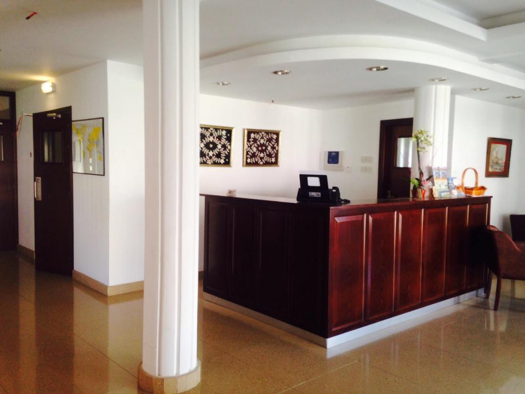 Rebioz Hotel Larnaca Exteriör bild